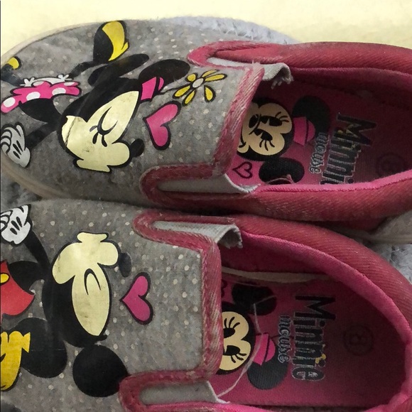 Mickey & Minnie - Picture 5 of 6